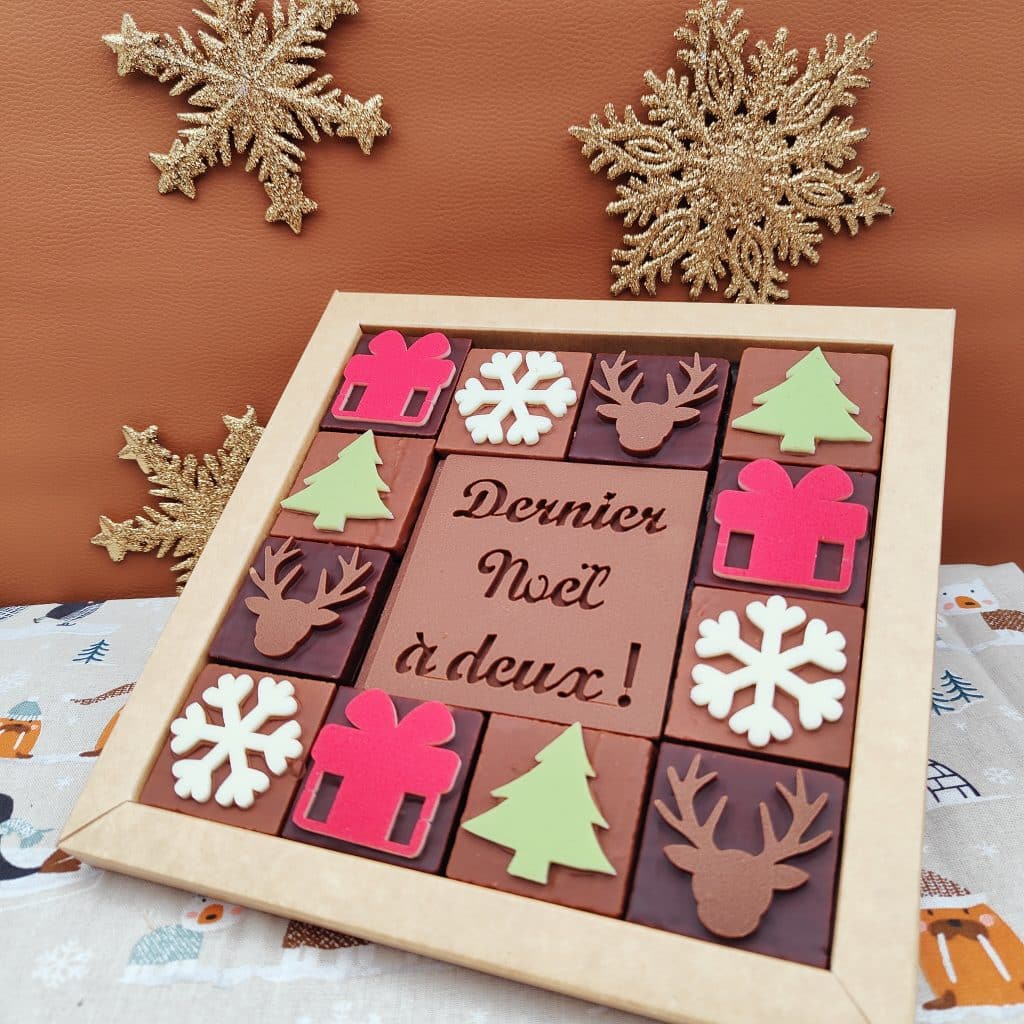 Cartes en chocolat personnalisées, un cadeau de Noël made in